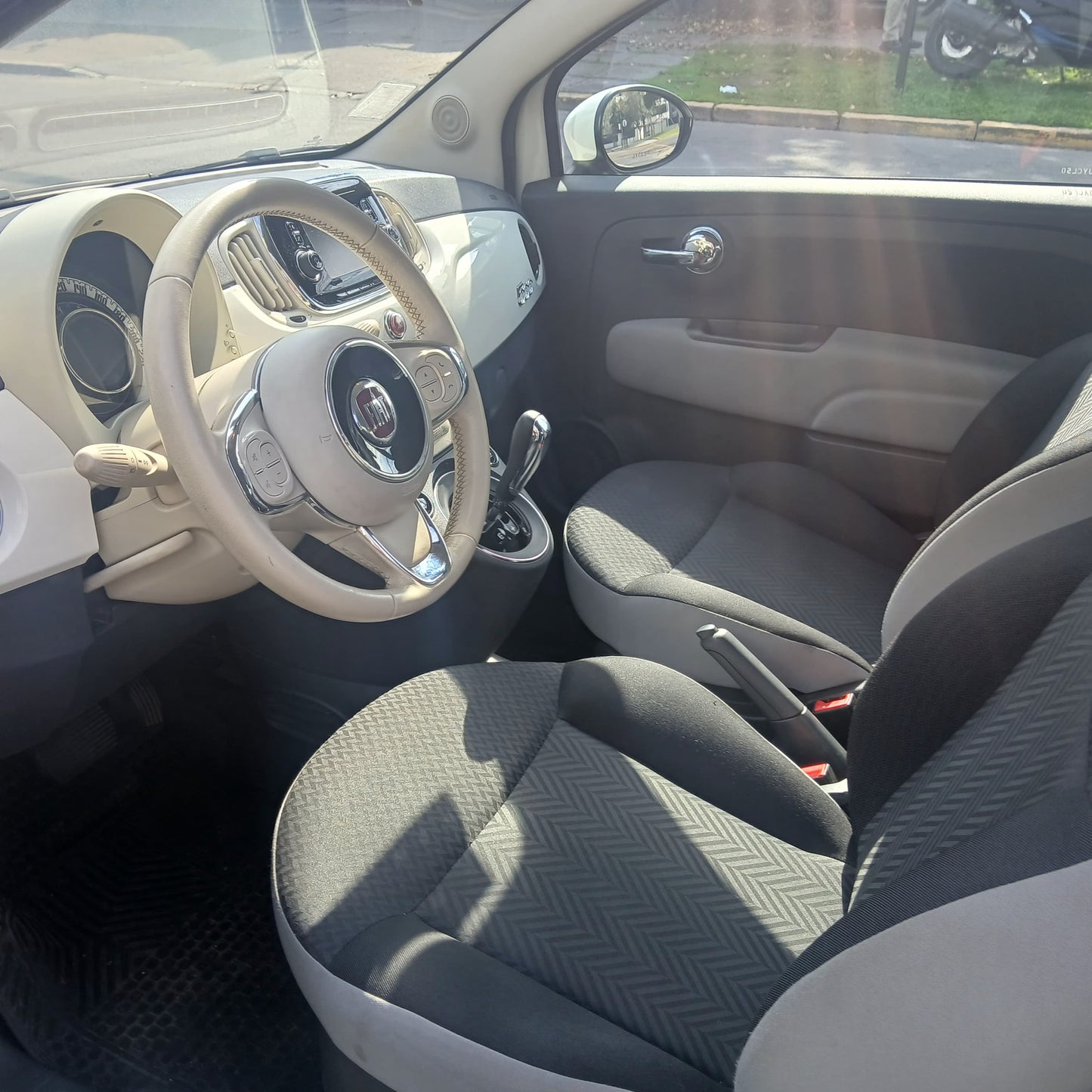 Fiat 500 1.2 automático 2018