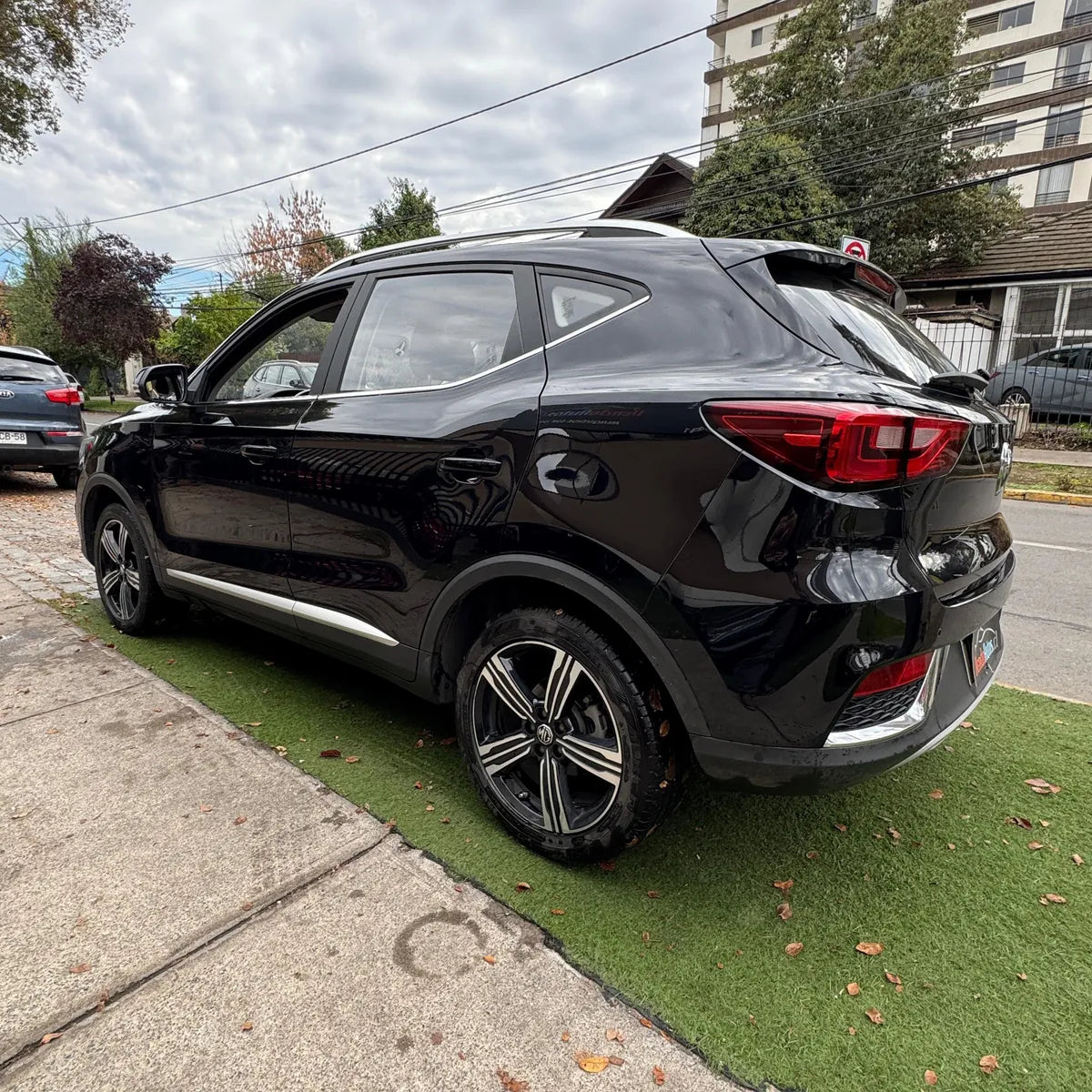 MG Zs 1.5 Com At