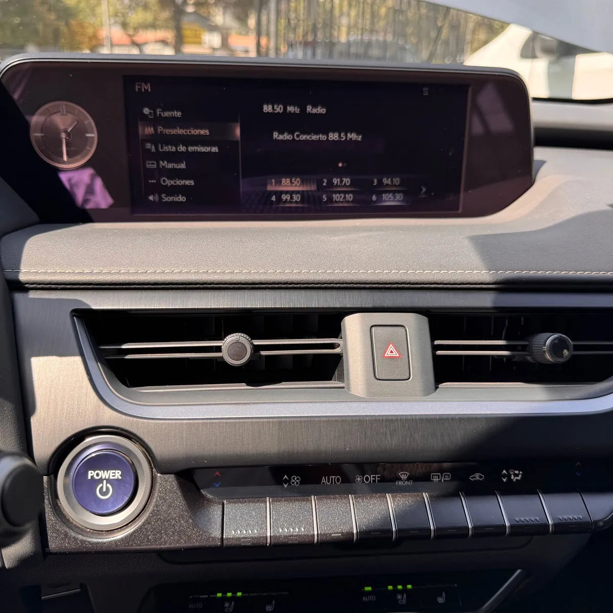 Lexus Ux250H 2.0 250H Hidrido 2022 ful Equipo