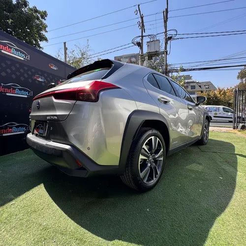 Lexus Ux250H 2.0 250H Hidrido 2022 ful Equipo
