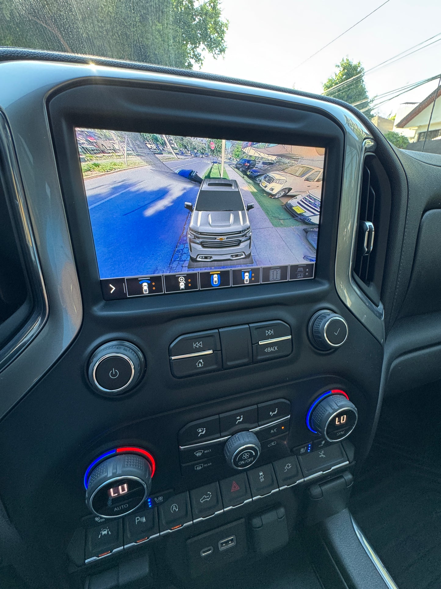 Chevrolet Silverado 2022 – Full Equipo • 85.000 km • Diésel 3.0 • Mantenciones en la marca