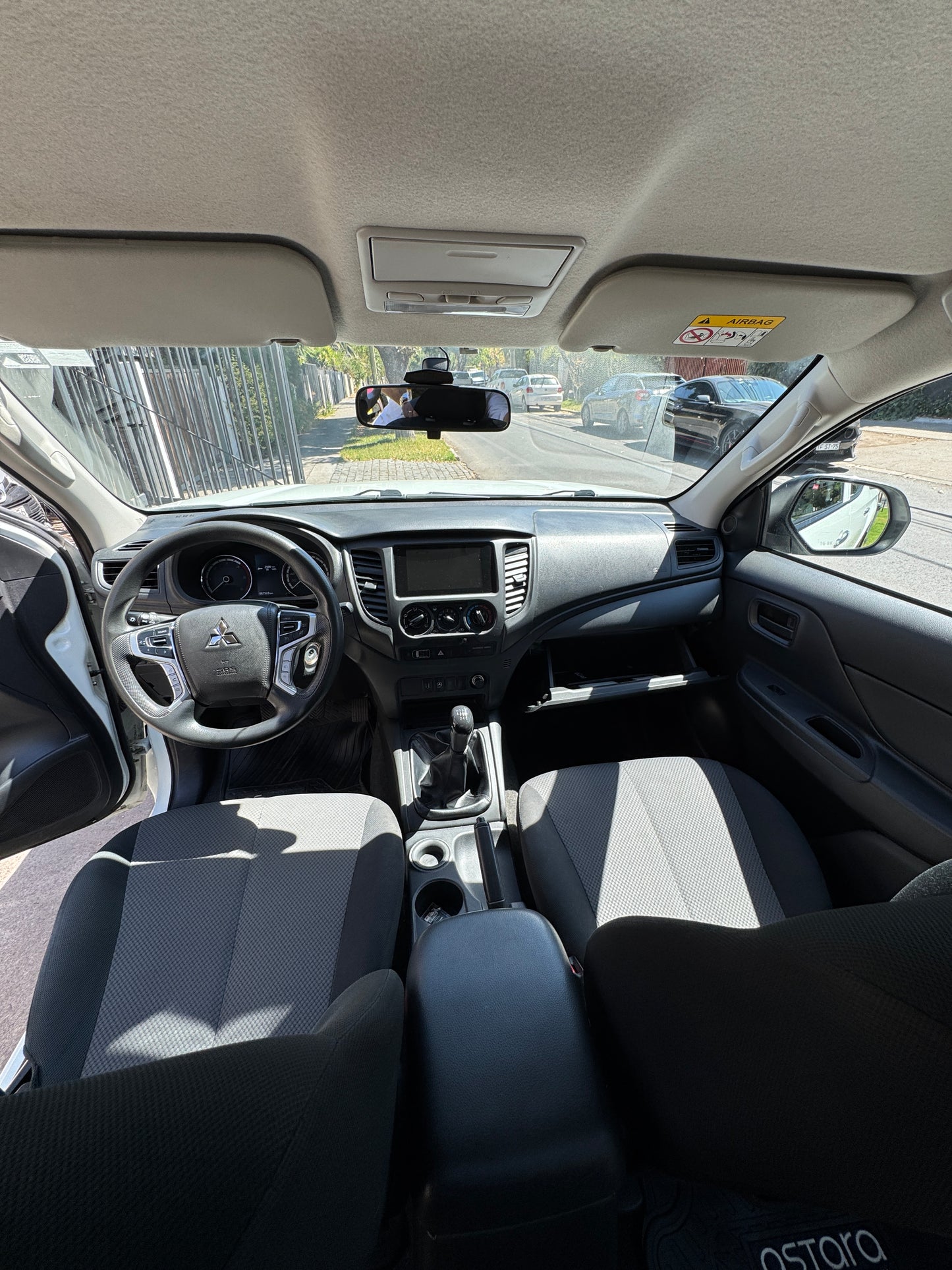 Mitsubishi L200 Katana CR 2.2 Diesel 4x2 – Año 2024 | Full equipo, lista para todo