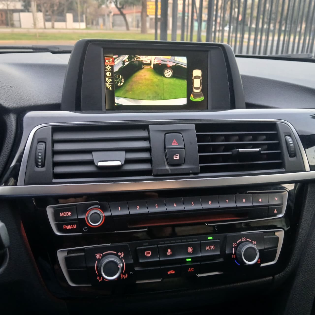 Bmw 318 lci 2017