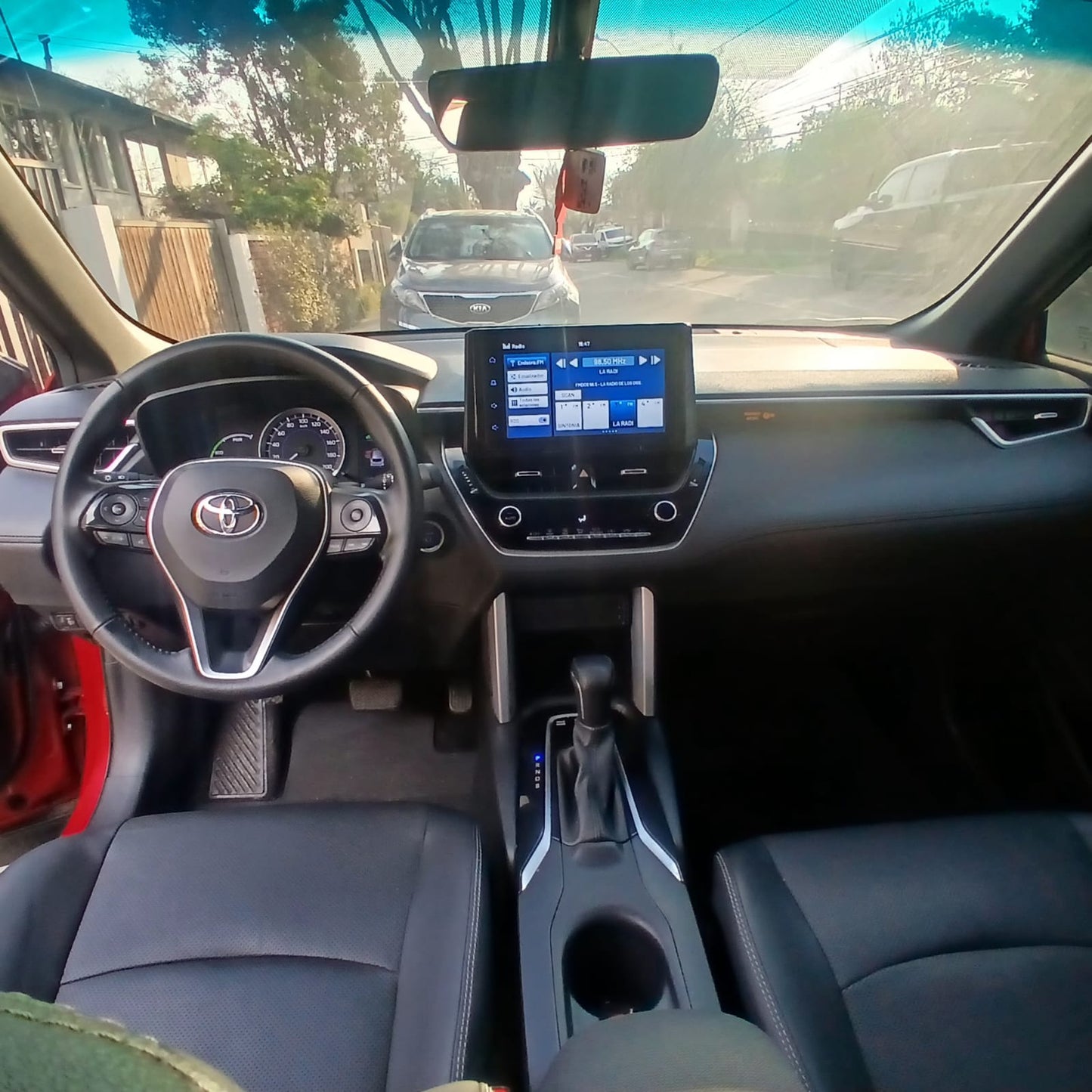 Toyota Corolla Cross cvt hev 1.8 automatica, hibrido. 2022