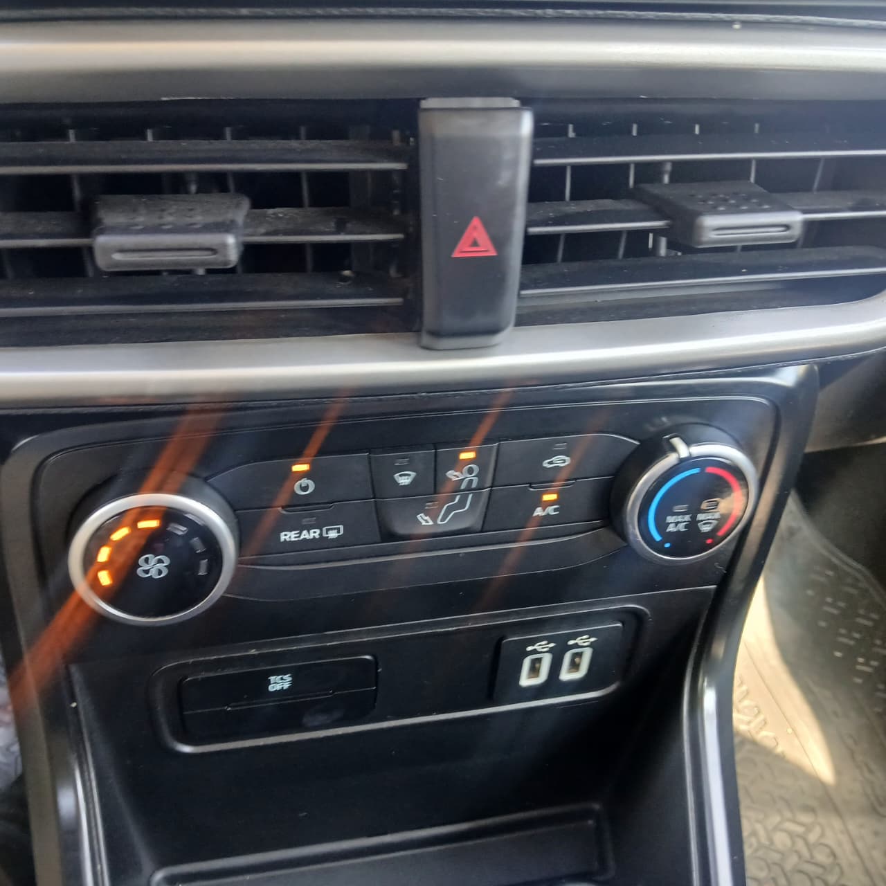 Ford Ecosport 1.5 compacta, cómoda y eficiente, 2018