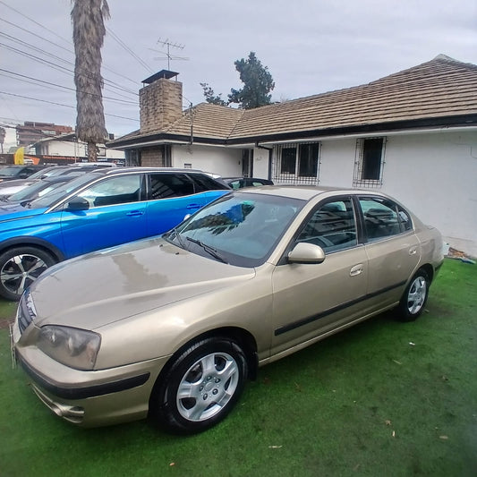 HYUNDAI ELANTRA GLS 1.8 AT 2006 – Comodidad, confiabilidad y excelente relación precio/calidad