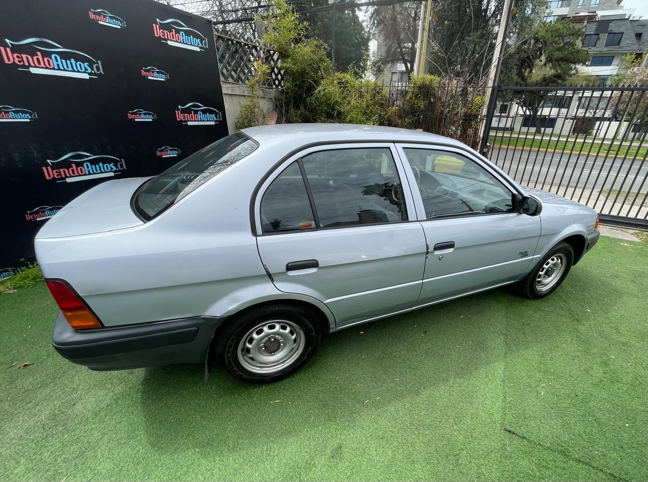 Toyota Tercel XLI 1.5 con Aire Acondicionado 1998