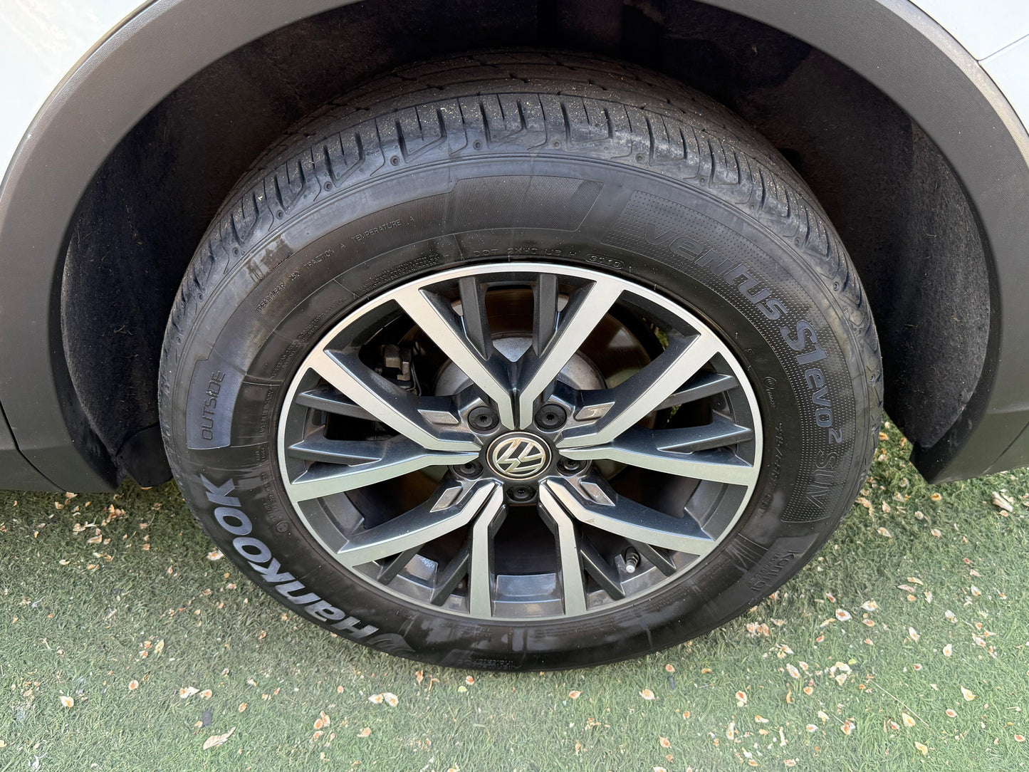 Volkswagen Tiguan TSI 1.4 Automática 5P Comfortline 2020