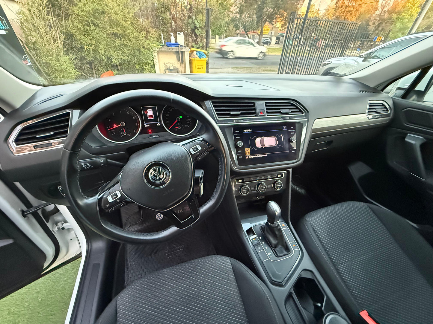 Volkswagen Tiguan TSI 1.4 Automática 5P Comfortline 2020