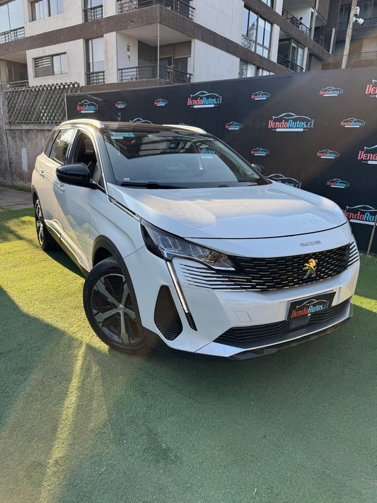 Peugeot 5008 Allure 1.5 Diésel 2021 - 3 corridas de Asientos
