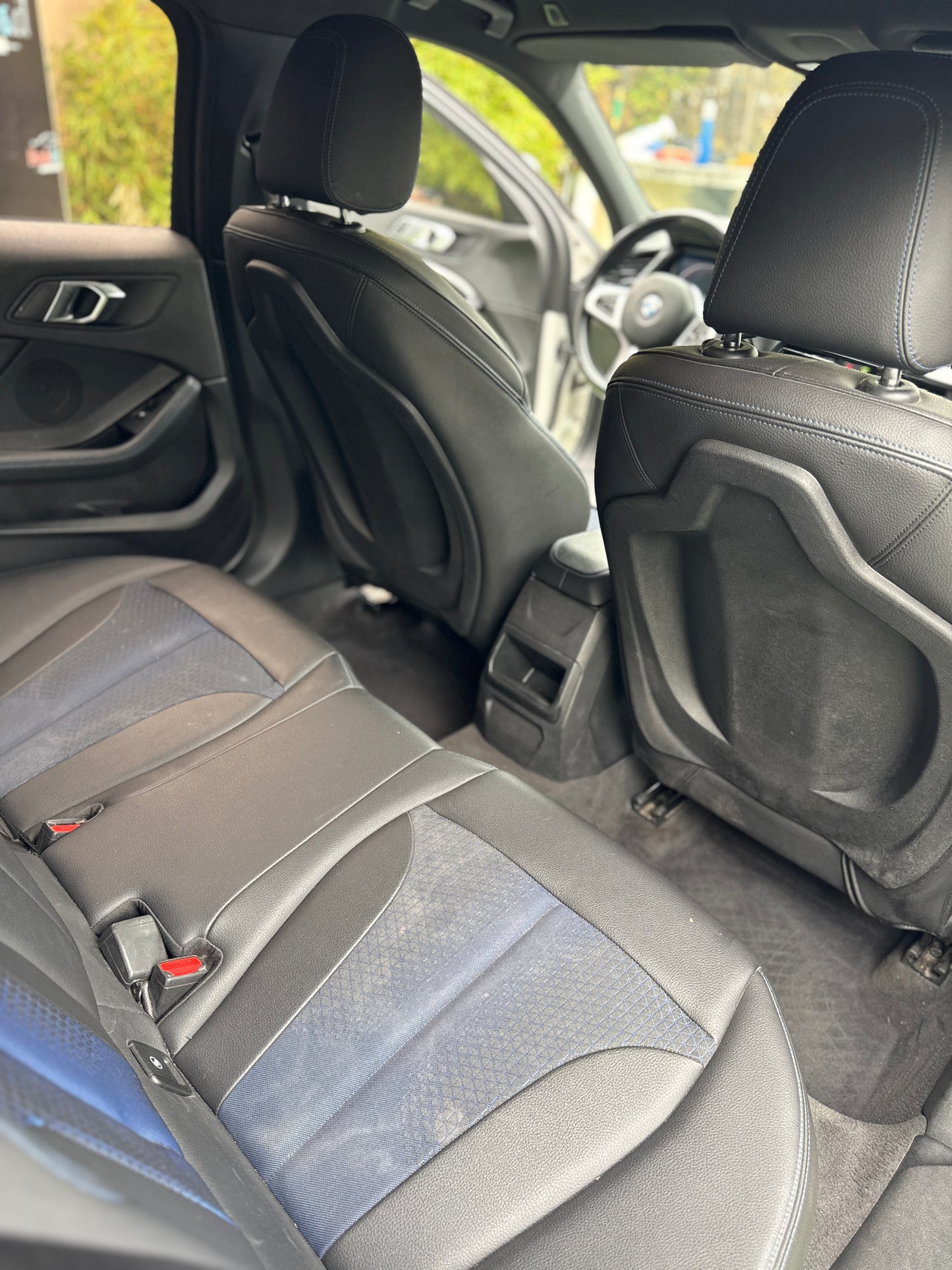 BMW 118 Diesel 2023 | Kit M | Excelente estado