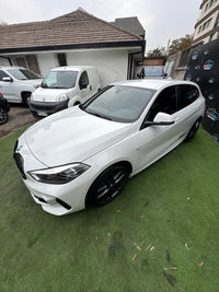 BMW 118 Diesel 2023 | Kit M | Excelente estado
