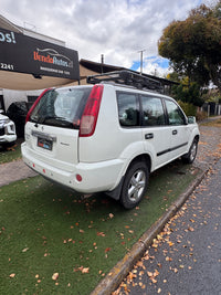 NISSAN X-TRAIL S 4x4 2.5 AUTOMÁTICA – FULL EQUIPO