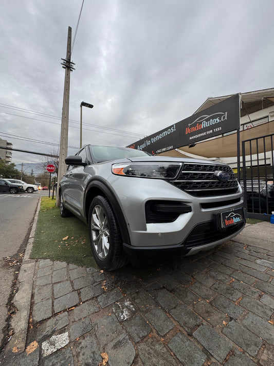 Ford Explorer XLT 2022 lo tiene todo.