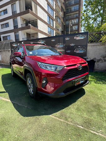 compare product Toyota RAV4 2.0 año 2022 MT 4x4
