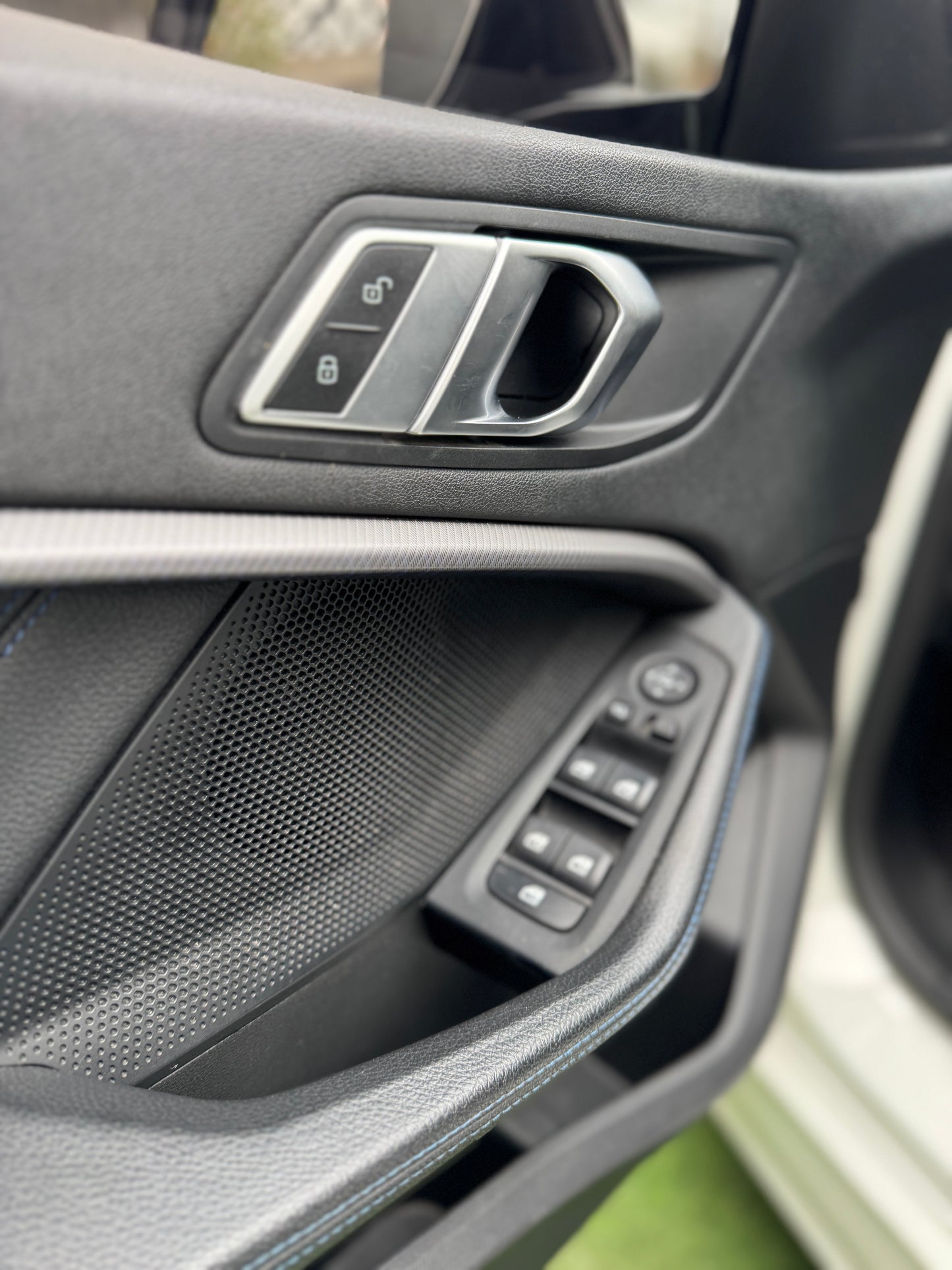 BMW 118 Diesel 2023 | Kit M | Excelente estado
