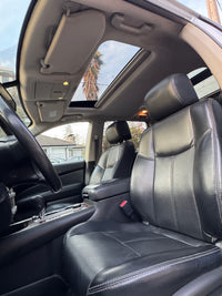 Nissan Pathfinder 3.5 Exclusive 4x4 Automática 2017