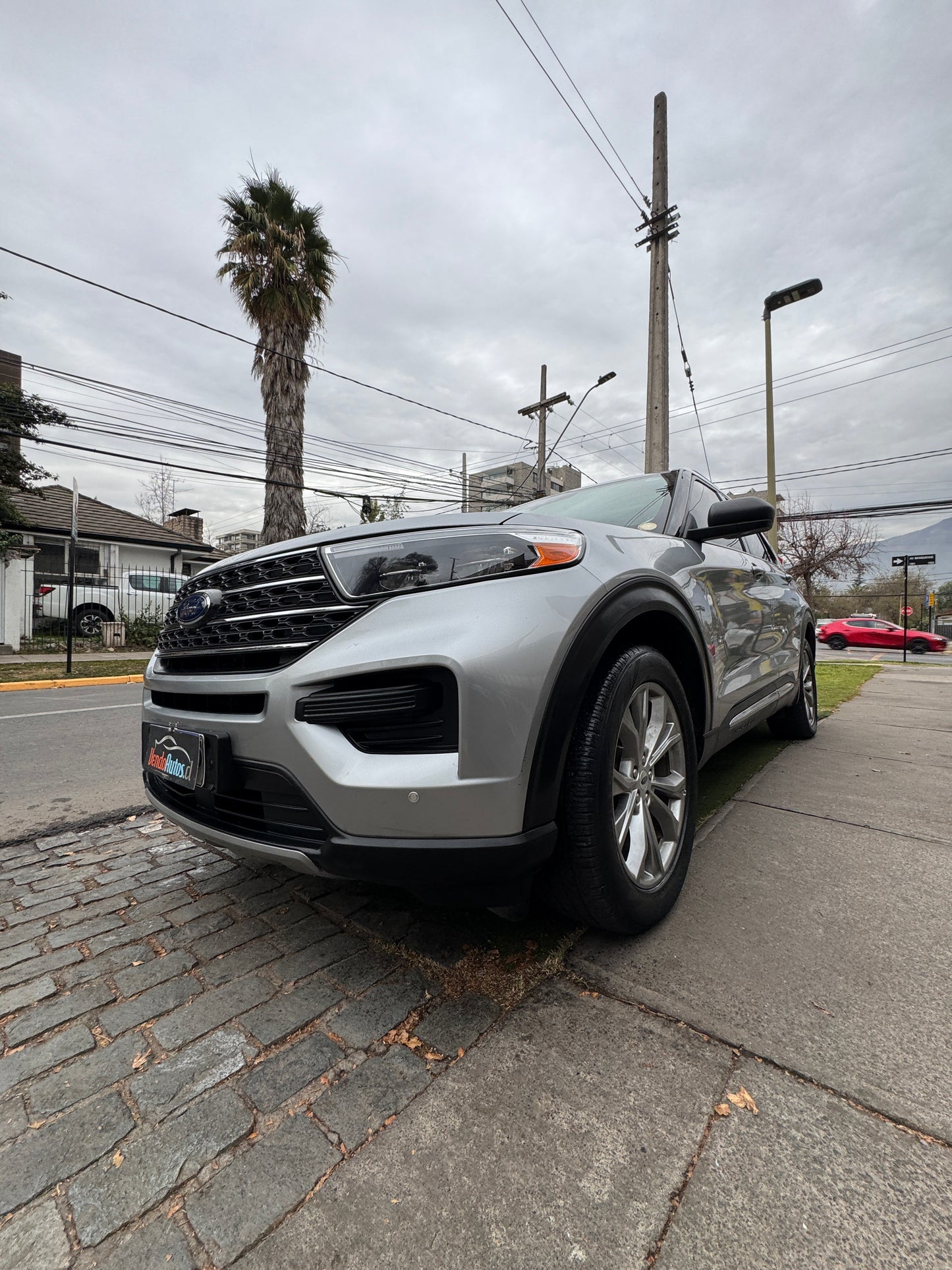 Ford Explorer XLT 2022 lo tiene todo.