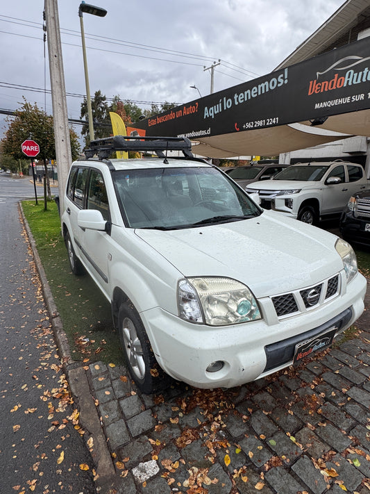 NISSAN X-TRAIL S 4x4 2.5 AUTOMÁTICA – FULL EQUIPO