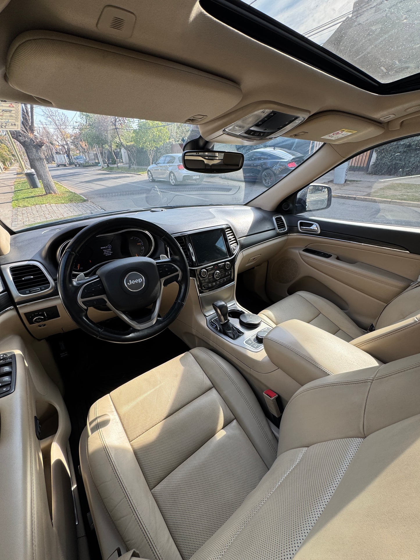 Jeep Grand Cherokee Limited “Since 1941” 2022 – ¡Única dueña, impecable!