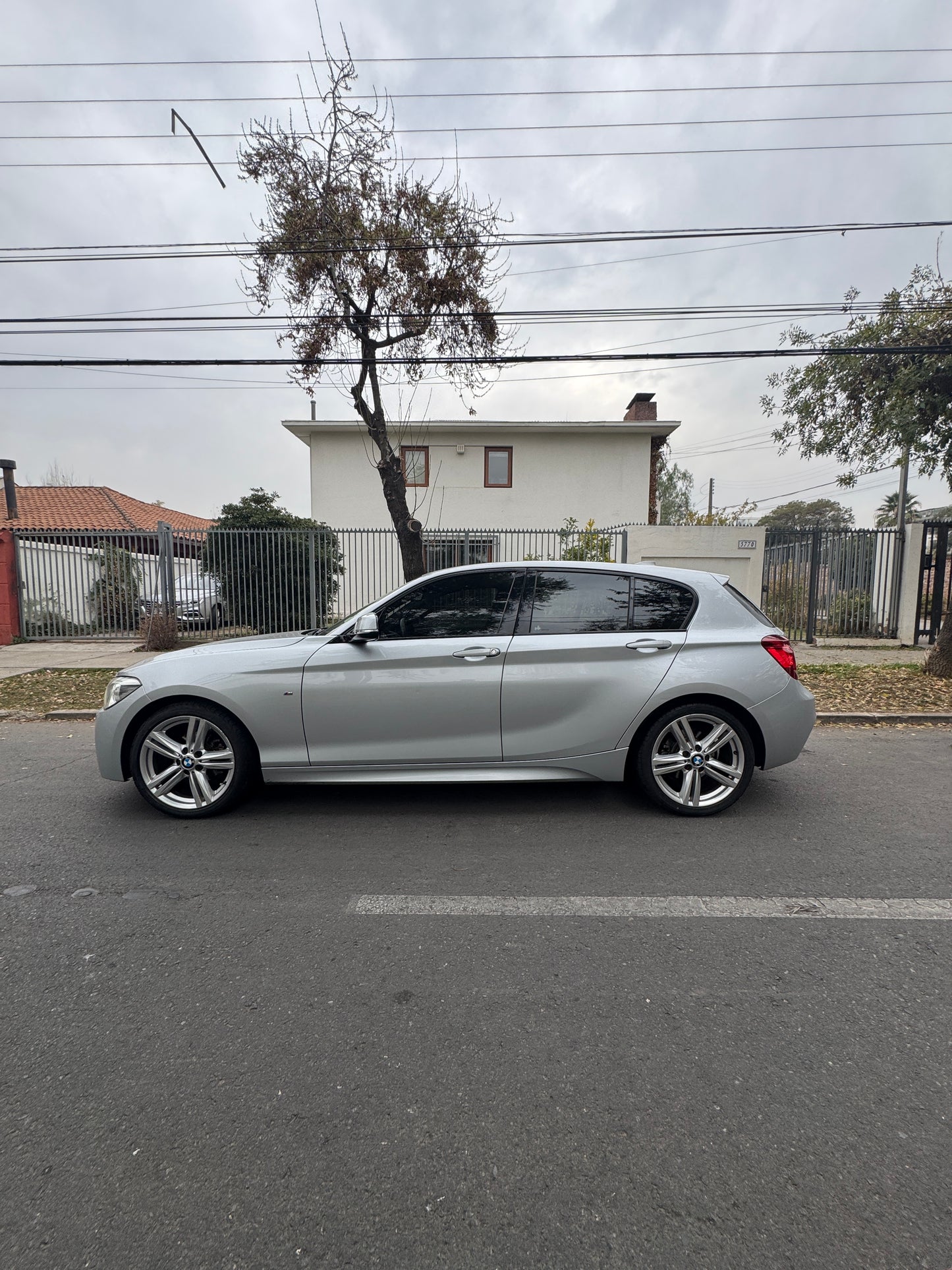 BMW 116i Look M 2014 | 128.000 km | Excelente estado