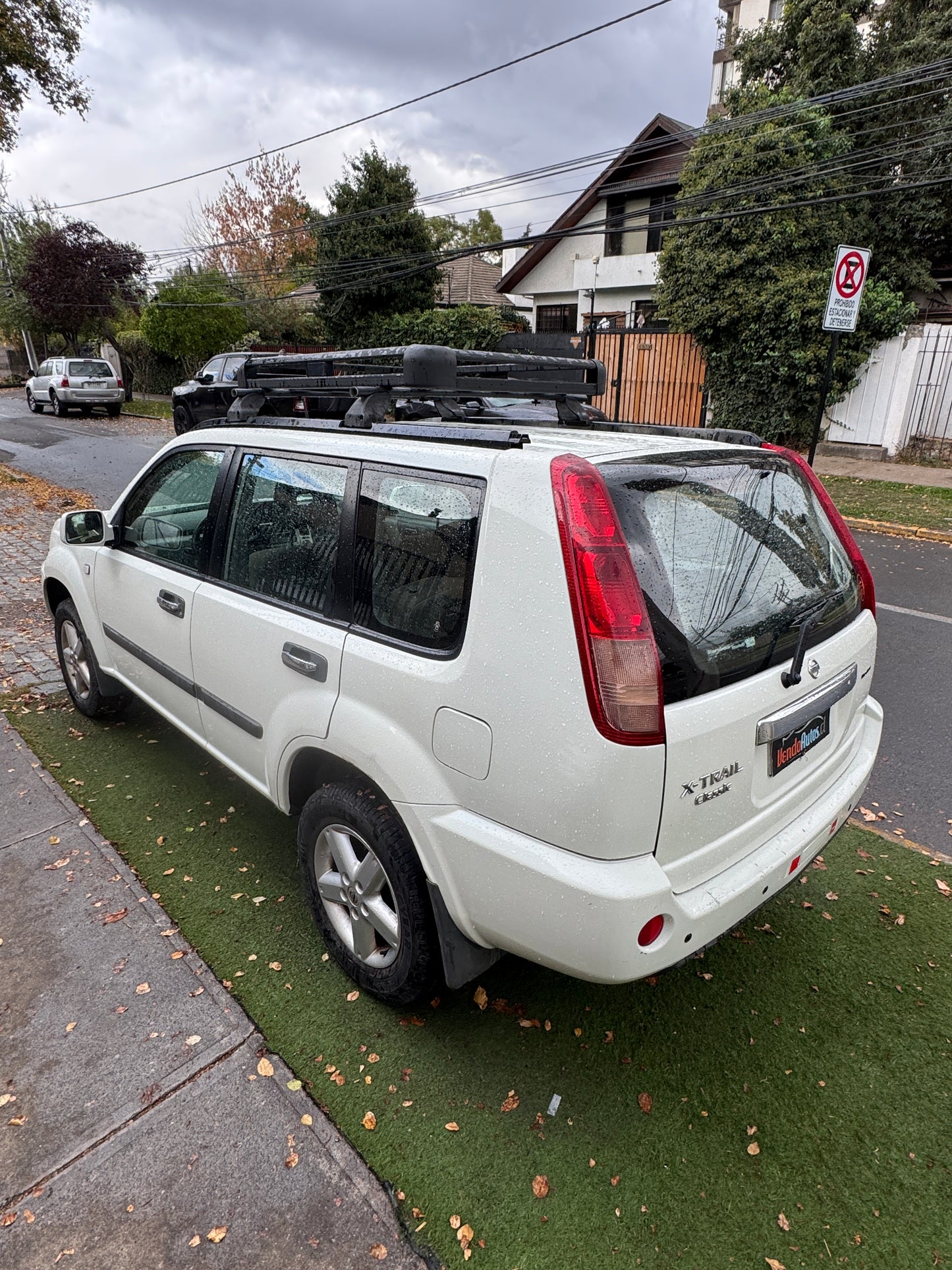 NISSAN X-TRAIL S 4x4 2.5 AUTOMÁTICA – FULL EQUIPO