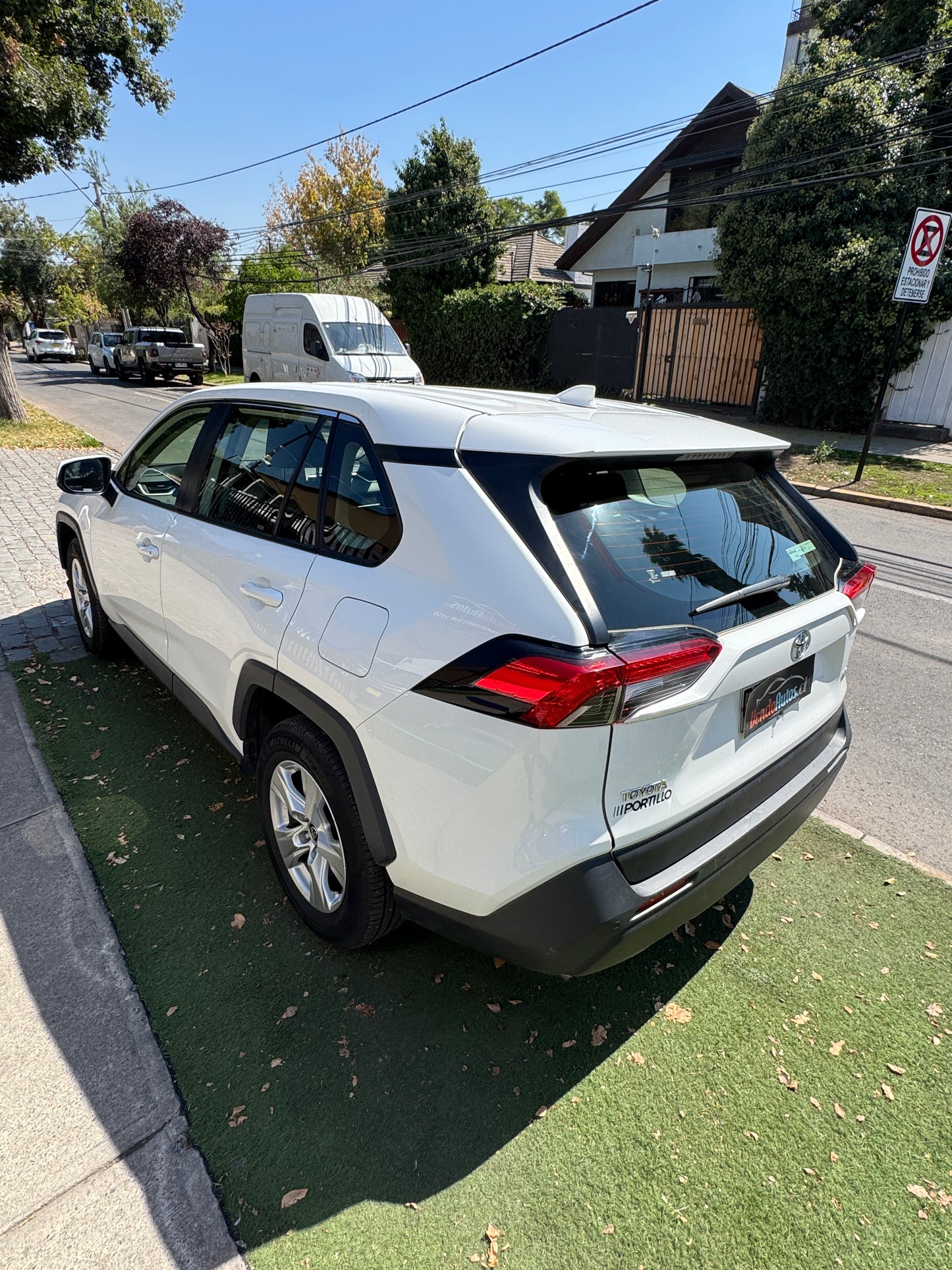 Toyota RAV4 2.0 LE AT 2021 — Confianza total, lista para todo