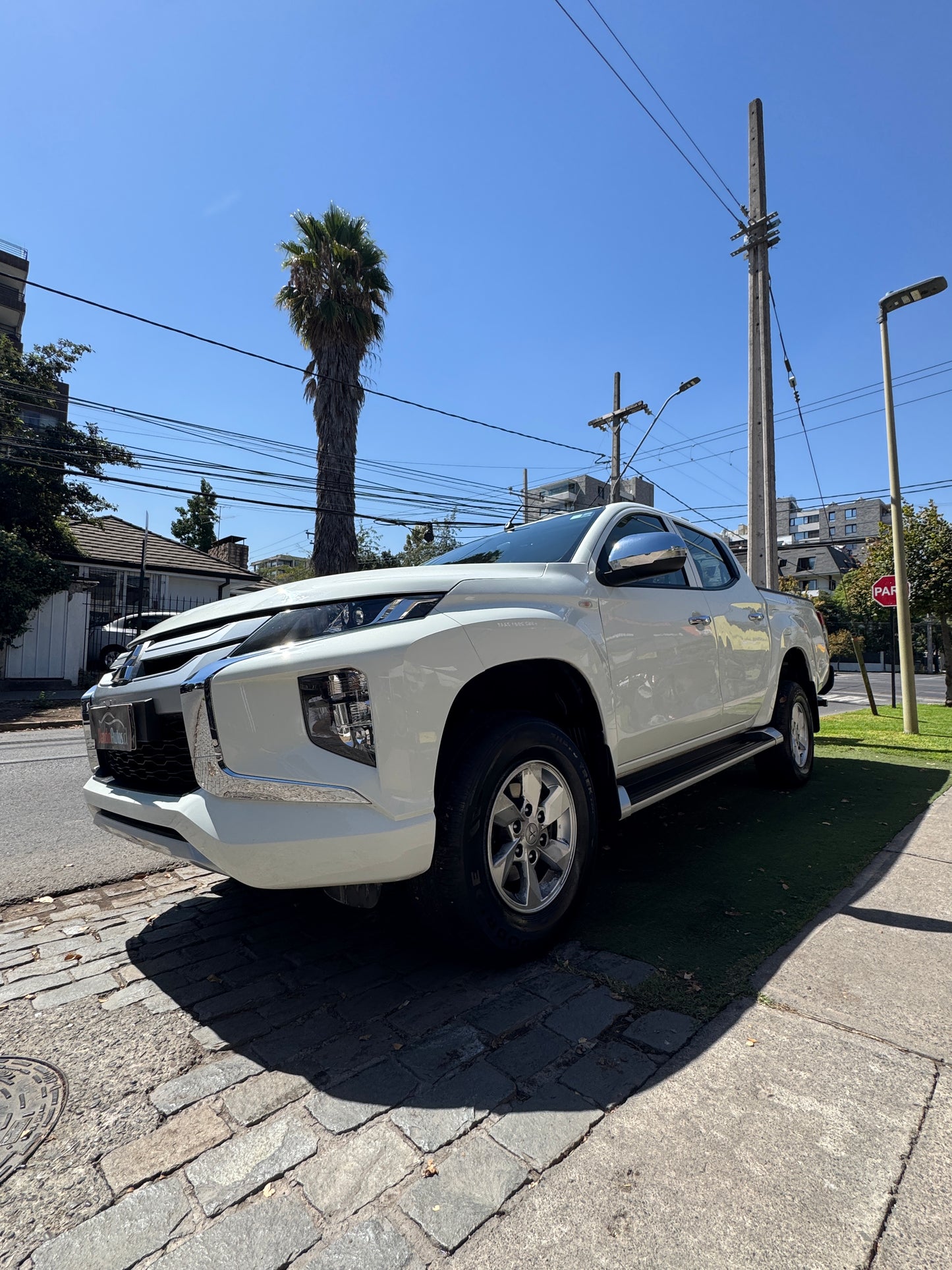 Mitsubishi L200 Katana CR 2.2 Diesel 4x2 – Año 2024 | Full equipo, lista para todo