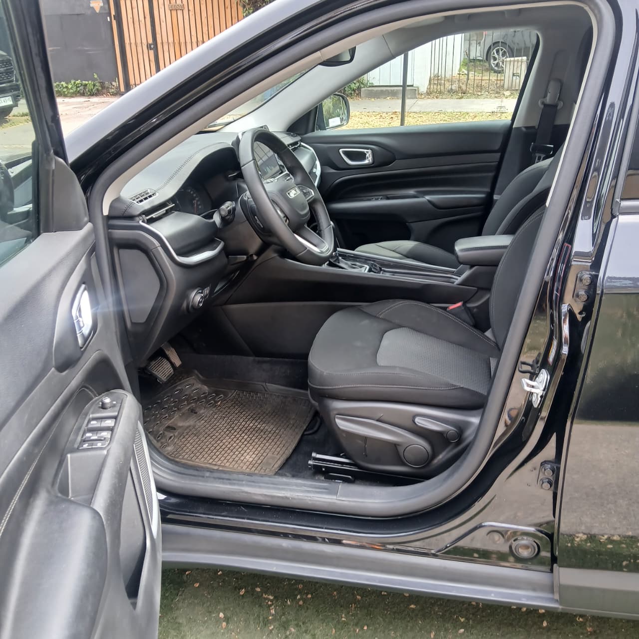 Jeep Compass Sport 1.3 Automática – Año 2022