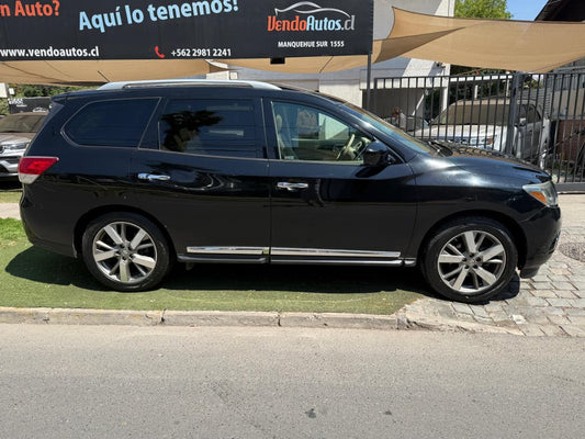 Nissan Pathfinder 2015 – 4x4 – Automática – 3 Corridas – Full Equipo