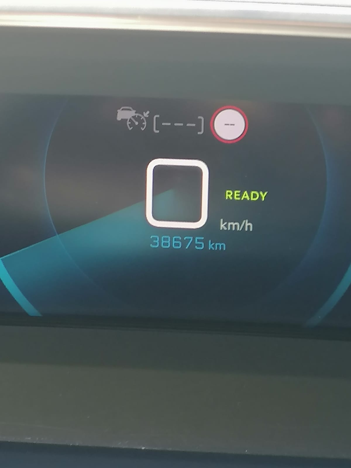 Peugeot 2008 100% Eléctrico – 2023 • Único Dueño • 38.000 km