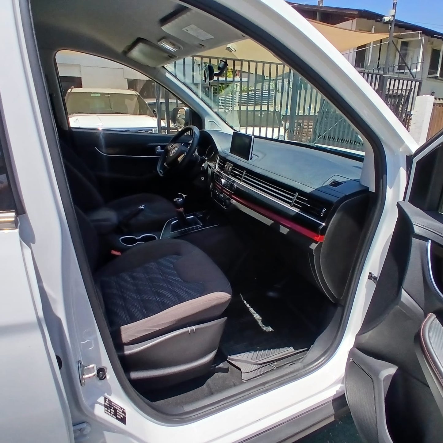 Dongfeng SX6 2.0 – 2021 | Decreto 80 Listo Para Trabajar