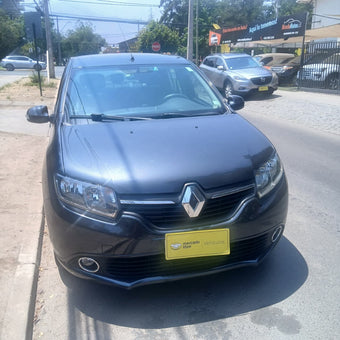 compare product Renault Symbol 1.6 | Año 2016 | Bajo kilometraje