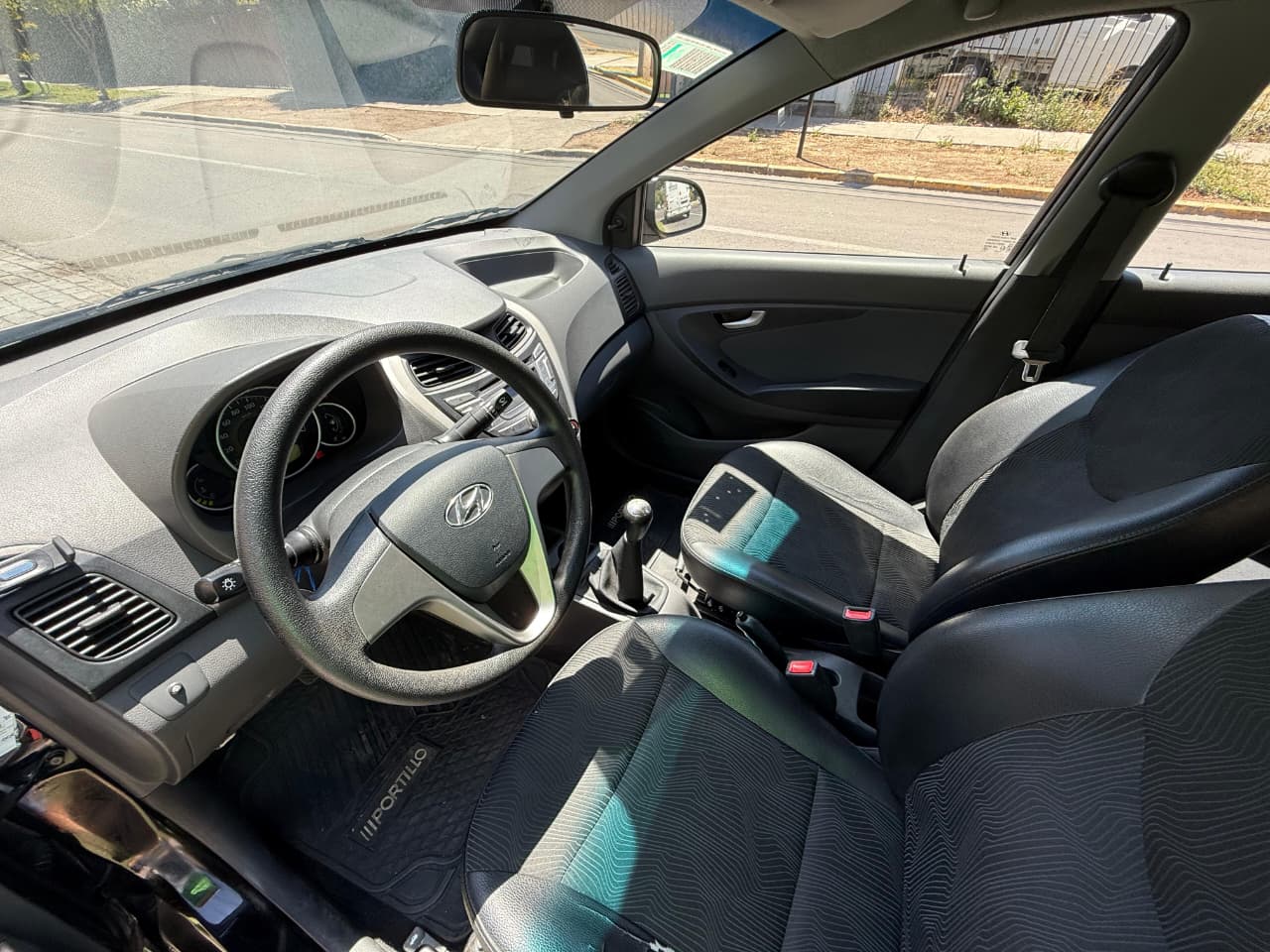Hyundai Eon 2017 | Económico y Funcional | 75.000 km