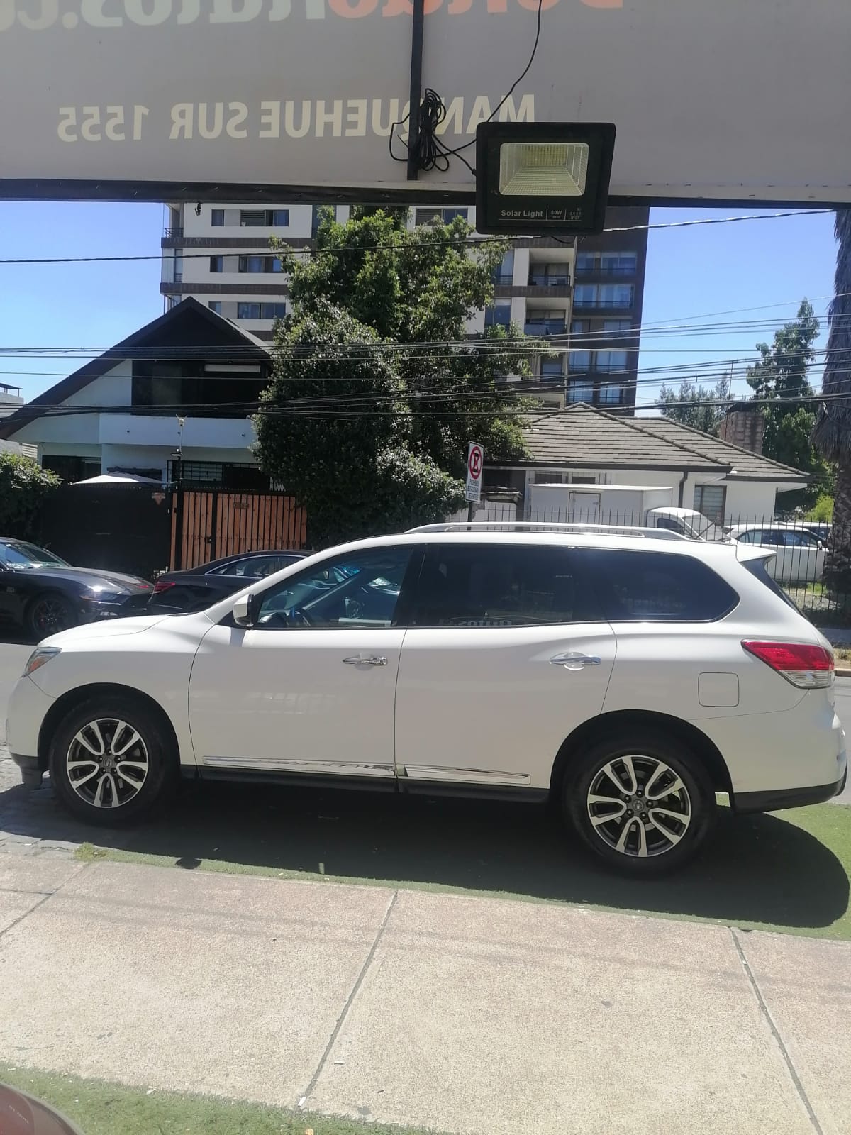 Nissan Pathfinder 2014 – 3.5 V6 – 3 Corridas – 4x4