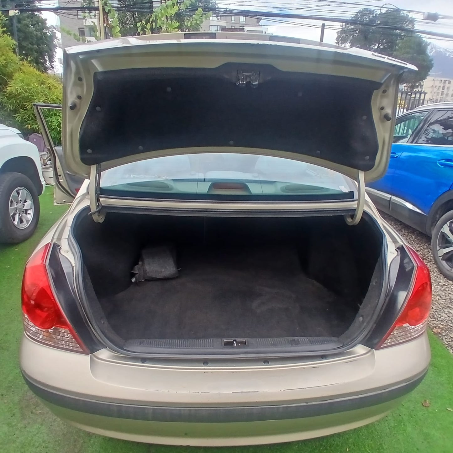 HYUNDAI ELANTRA GLS 1.8 AT 2006 – Comodidad, confiabilidad y excelente relación precio/calidad