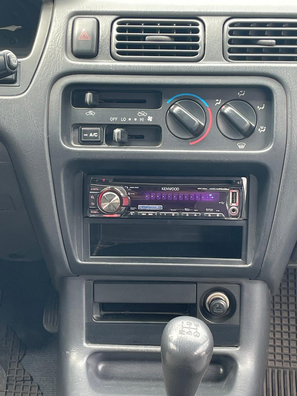 Toyota Tercel XLI 1.5 con Aire Acondicionado 1998