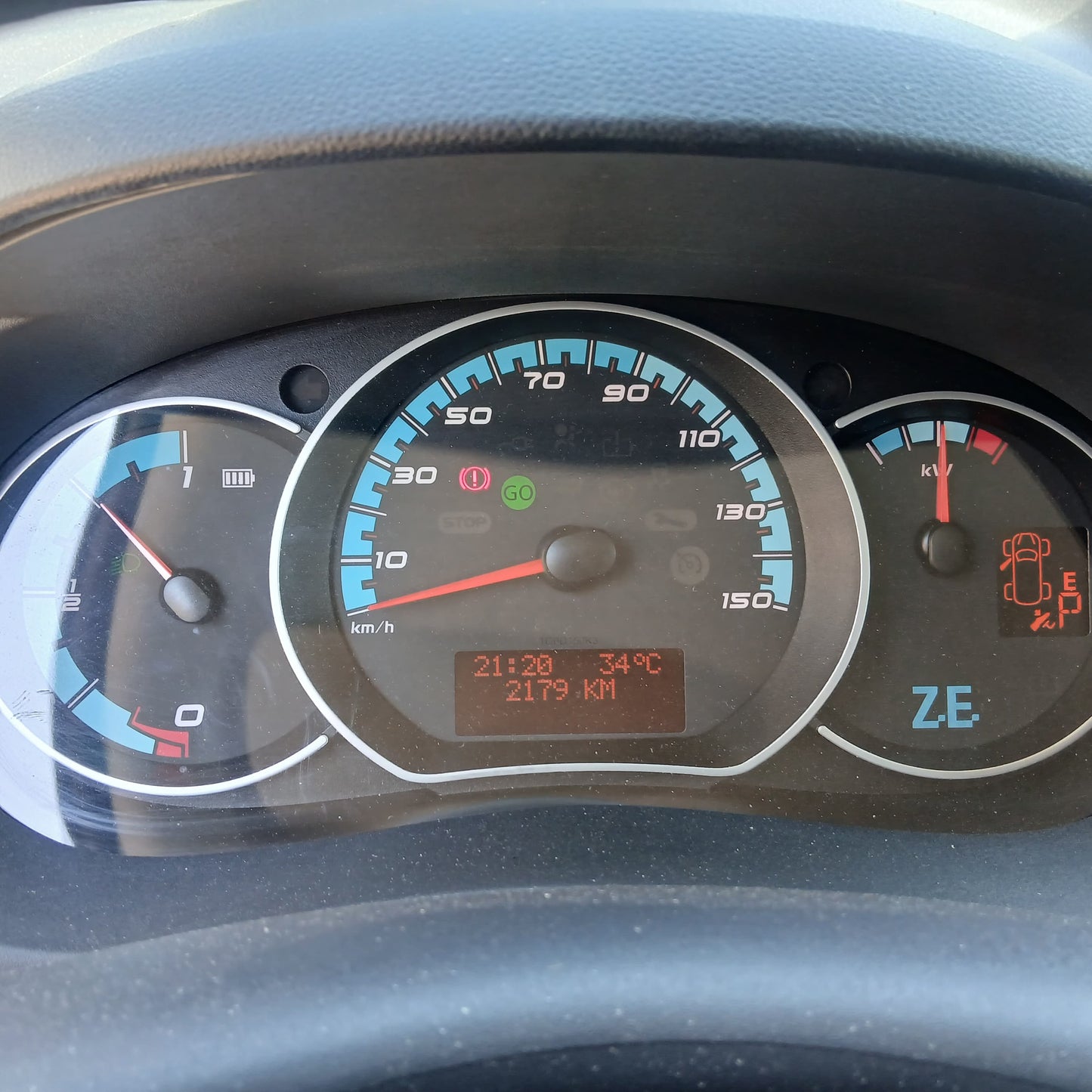 Renault Kangoo E-Tech 100% Eléctrica | 2022 | Solo 2.200 km