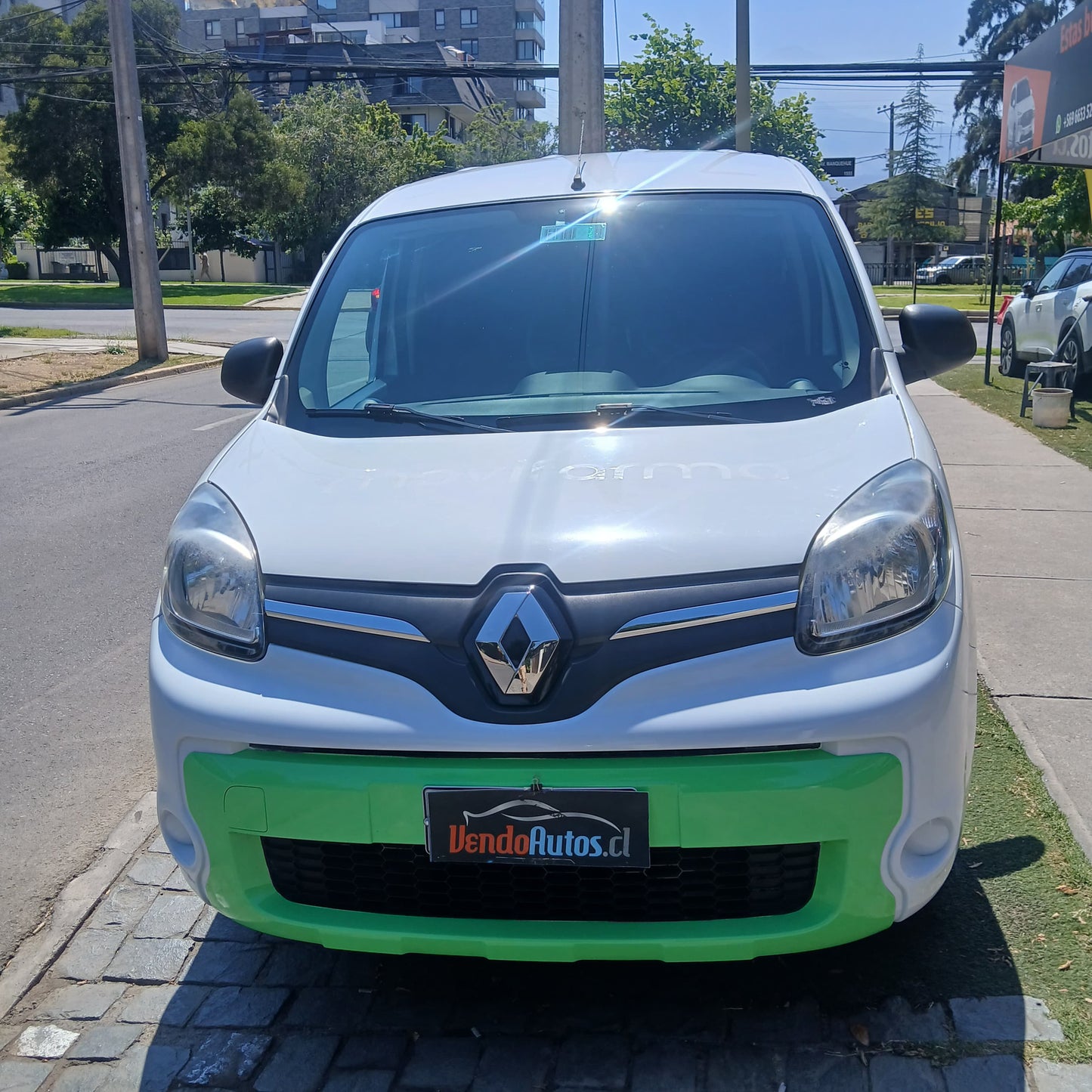 Renault Kangoo E-Tech 100% Eléctrica | 2022 | Solo 2.200 km