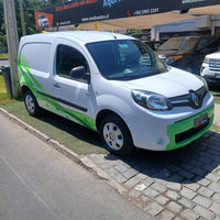 Renault Kangoo E-Tech 100% Eléctrica | 2022 | Solo 2.200 km