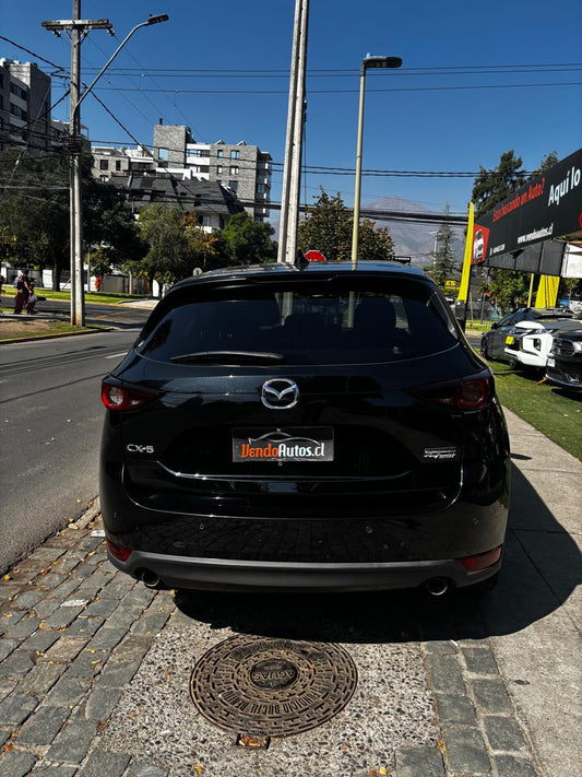 Mazda CX-5 2.0 R AT 2021 — Elegancia, tecnología y manejo de primer nivel.