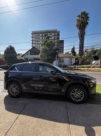 Mazda CX-5 2.0 R AT 2021 — Elegancia, tecnología y manejo de primer nivel.