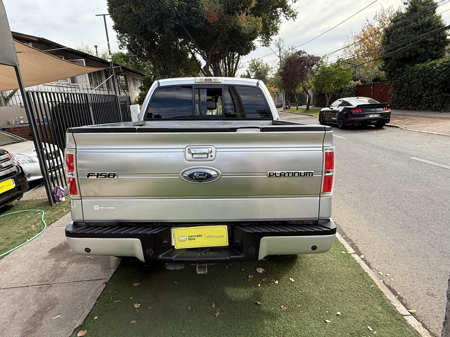Ford F-150 Platinum 3.5 Turbo 4x4 2014 – Potencia, lujo y presencia en otro nivel