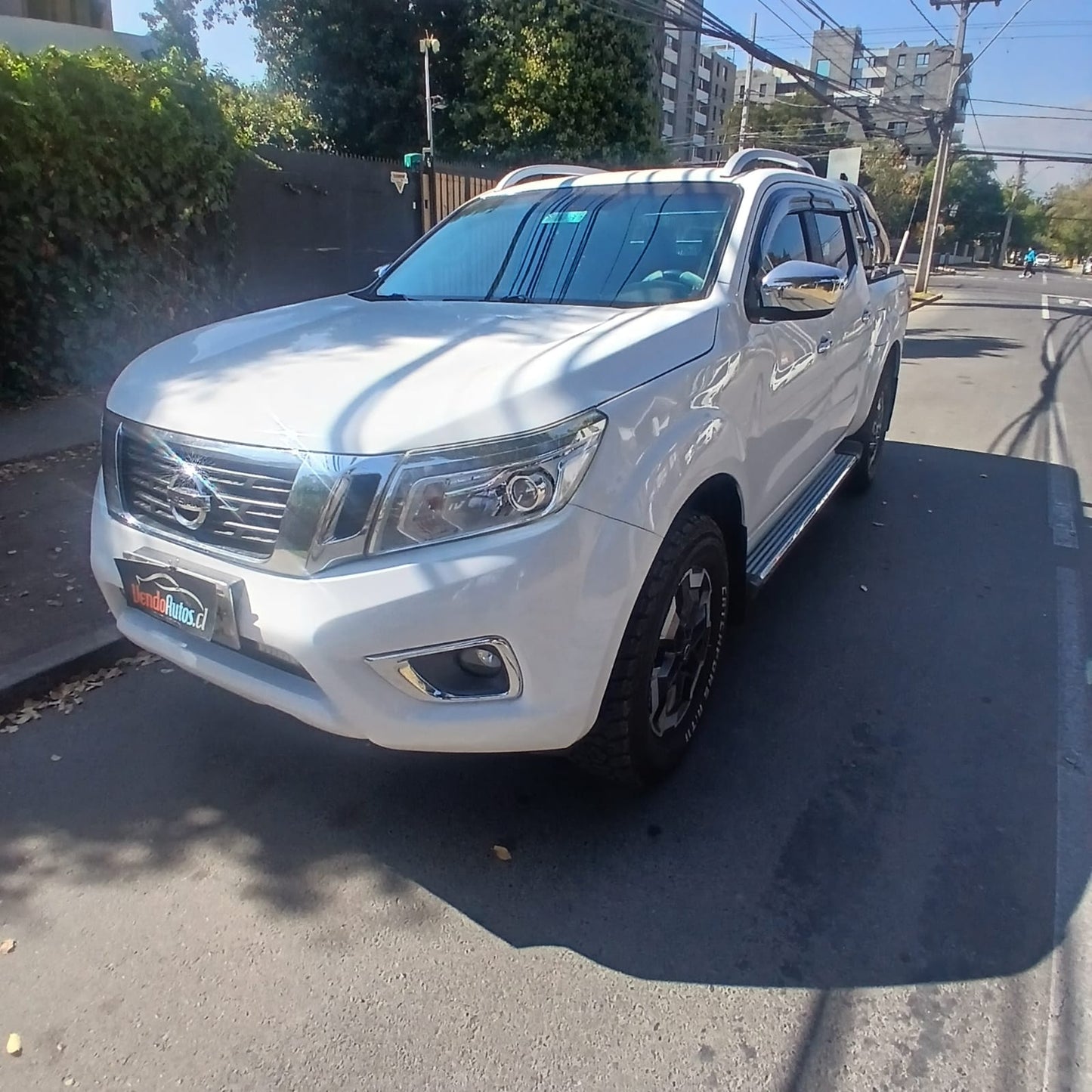 NISSAN NAVARA DCAB XE 2.3 DIÉSEL 2020 – TRABAJO Y ESTILO EN UNA SOLA CAMIONETA