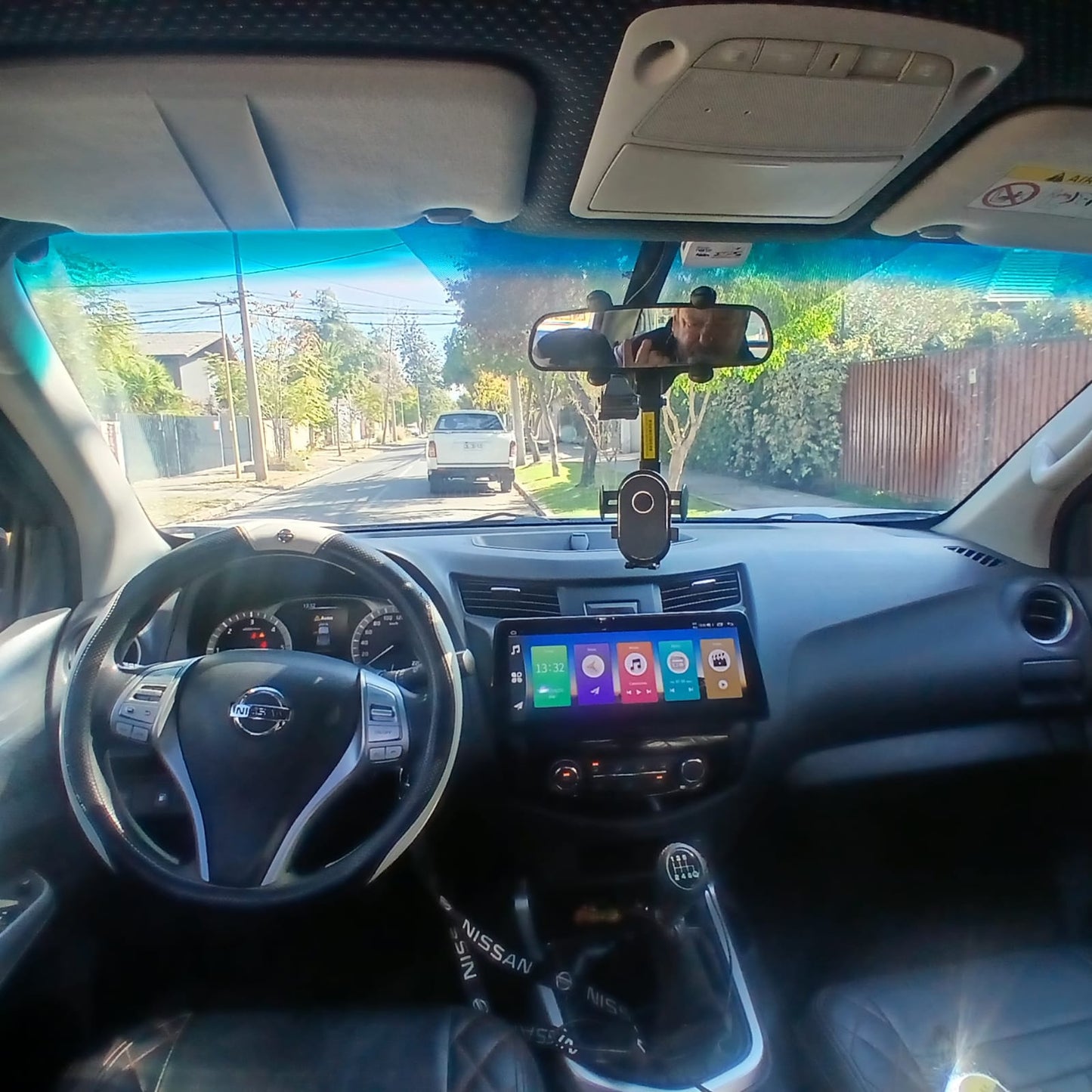 NISSAN NAVARA DCAB XE 2.3 DIÉSEL 2020 – TRABAJO Y ESTILO EN UNA SOLA CAMIONETA
