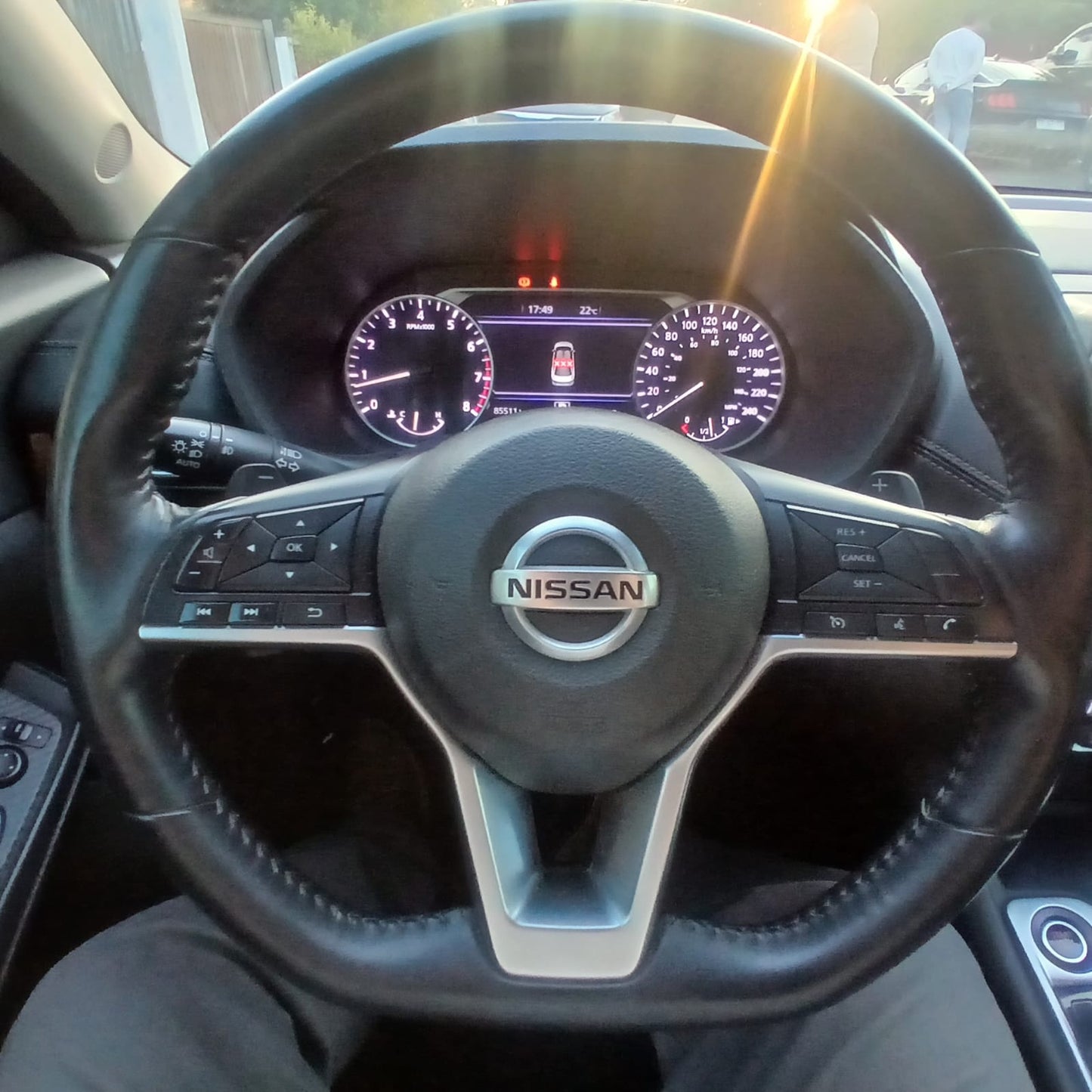 NISSAN SENTRA B18 2.0 CVT 2021 – ELEGANTE, CÓMODO Y FULL EQUIPO