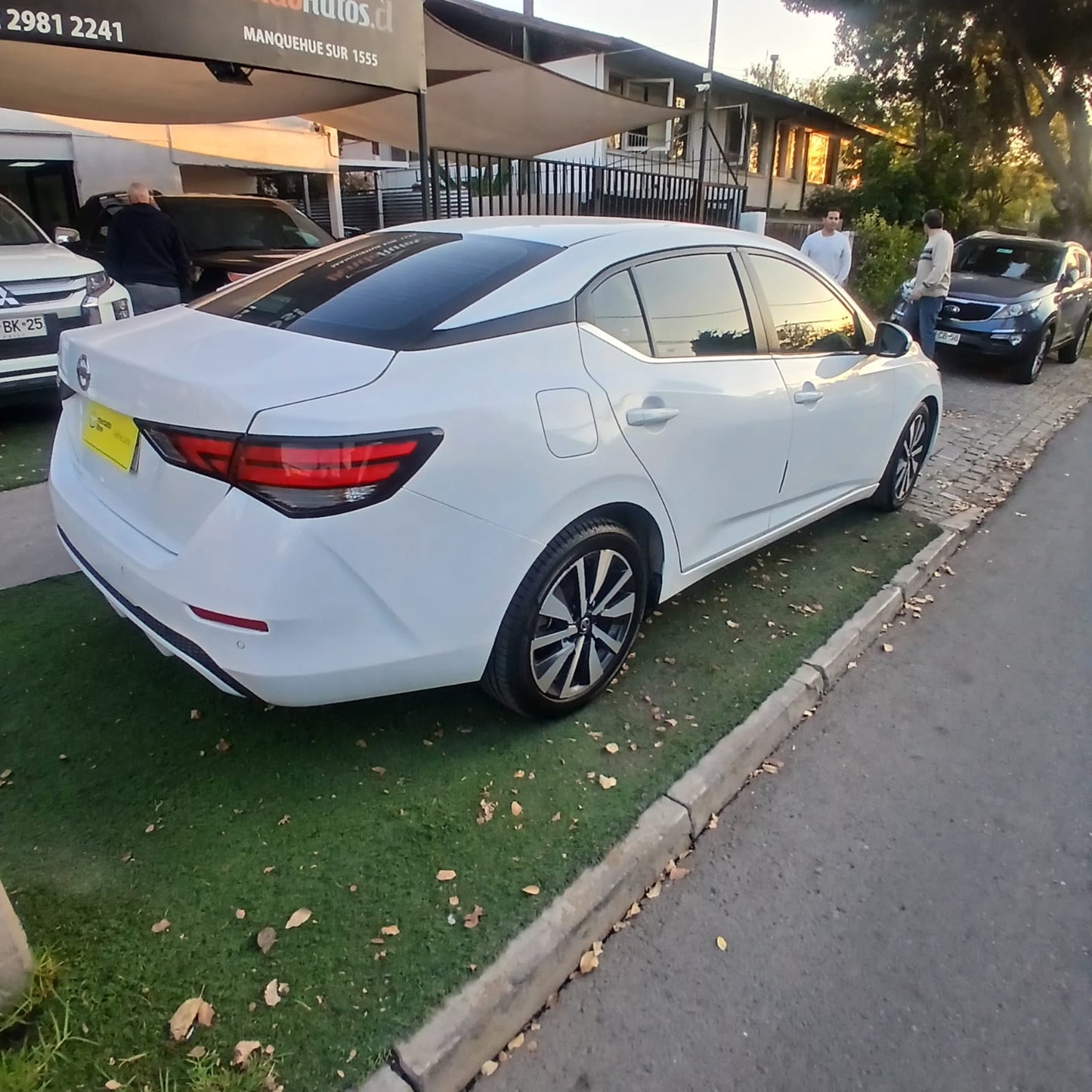 NISSAN SENTRA B18 2.0 CVT 2021 – ELEGANTE, CÓMODO Y FULL EQUIPO