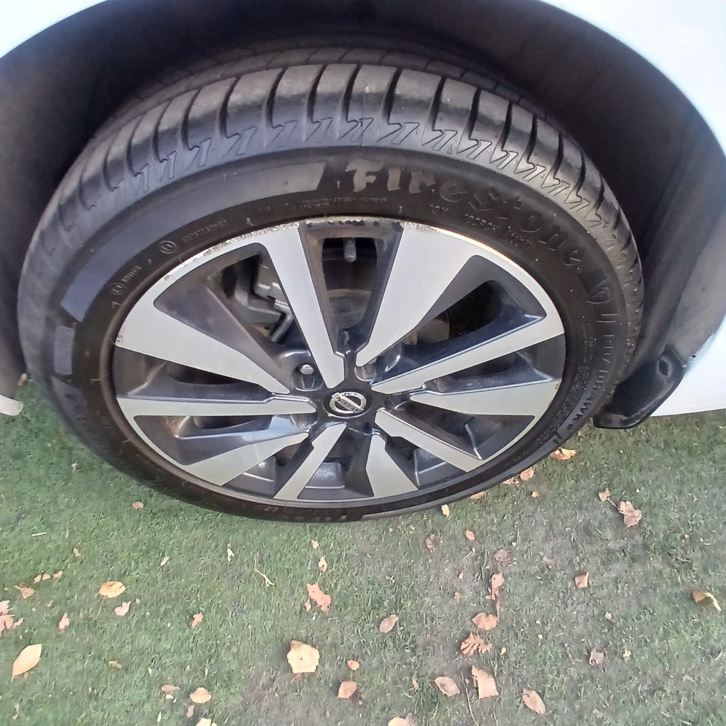NISSAN SENTRA B18 2.0 CVT 2021 – ELEGANTE, CÓMODO Y FULL EQUIPO