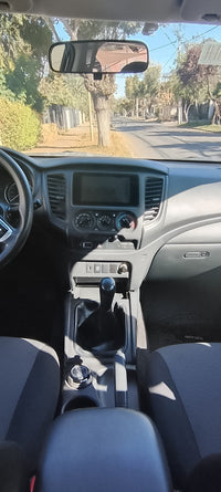 MITSUBISHI L200 KATANA CRT 4x4 AÑO 2024 – SOLO 58.000 KM
