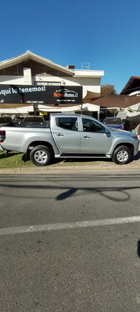 MITSUBISHI L200 KATANA CRT 4x4 AÑO 2024 – SOLO 58.000 KM